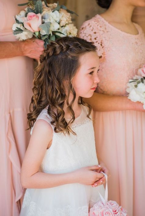 Hairstyles For Flower Girl, Kids Hairstyles For Wedding, Flower Girl Hairstyles Updo, Kids Updo Hairstyles, Flower Girl Hairstyles, Flower Girl Updo, Wedding Hairstyles For Girls, Communion Hairstyles