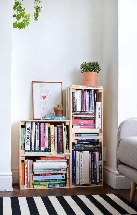 Stack up some cheap crates to make a custom bookshelf: Diy Home Décor, Home Décor, Diy Furniture, Bookshelves, Custom Bookshelves, Bookshelves Diy, Crate Bookcase, Diy Home Decor, Home Diy