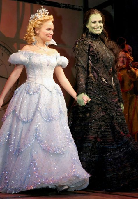 Idina Menzel, Wicked, Costumes, Musicals, Cosplay, Wicked Musical, Musical Theatre Costumes, Broadway Musicals Costumes, Broadway Costumes