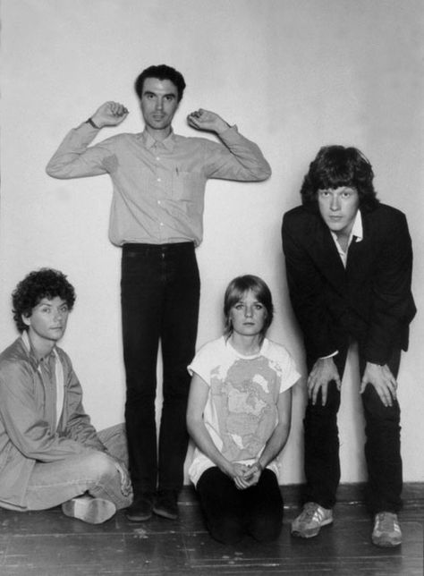 Talking Heads ...Follow –  http://www.songssmiths.wordpress.com  Like - http://www.facebook.com/songssmithssongssmiths Punk, Jazz, Punk Rock, Talking Heads, David Byrne, Rock And Roll, 80s Music, Talking Heads Songs, Music Artists
