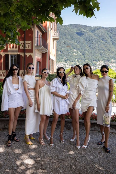 Giorgia Gabriele Wore a Custom Off-White Wedding Dress With a 26-Foot Train to Her Ceremony on Lake Como | Vogue Kylie Jenner, Bride, Pose, Fotos, Outfit, Vogue Wedding, Robe, Wedding Outfit, Mariage