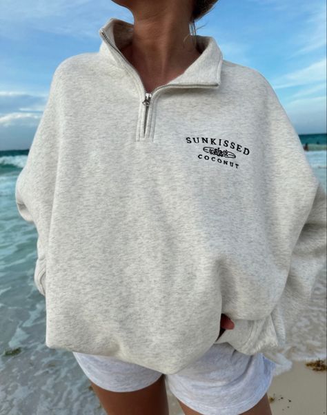 Summer vibes 
Sunkissed coconut 
Cute outfit 
My style 
Things to buy 
Cute casual outfit 
Sweatshirt 
Summer 
Coconut 
Sun kissed Outfits, Tops, Sweatshirts, Grey Quarter Zip, Quarter Zip Sweatshirt, Sweatshirt Brands, Cute Quarter Zip Pullover, Grey Sweats Outfit, Sweatshirts Aesthetic