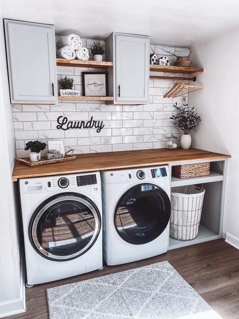 My Vintage Bathroom is Finally Instagram-Worthy | Home Decor Design, Small Laundry, Laundry, Tiny Laundry Rooms, Small Kitchen Decor, Room Remodeling, Small Laundry Rooms, Small Laundry Room, Modern Laundry Rooms