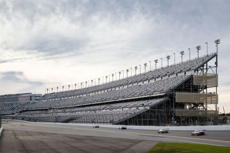 Daytona’s tri-oval circuit improved sight lines for fans at grandstands Daytona International Speedway, Race Track, Speedway, Race Tracks, Racing, Circuit, Daytona 500, Daytona 24, Daytona