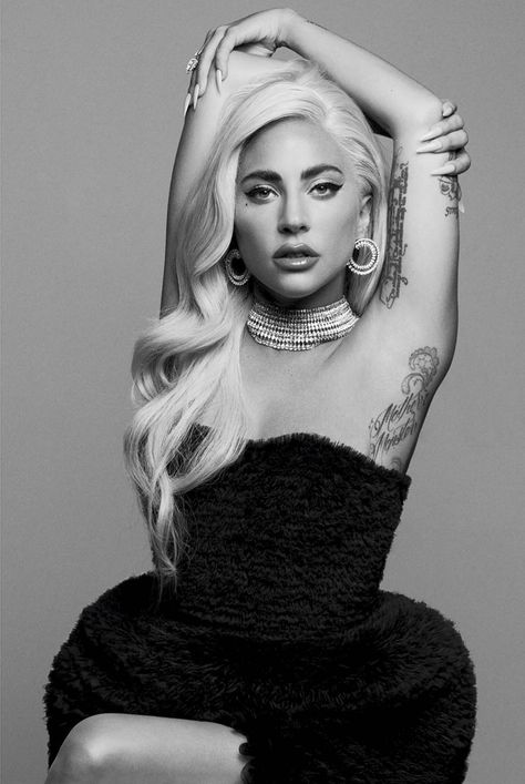 Lady Gaga covers Allure US October 2019 by Daniel Jackson Taylor Swift, Lady Gaga, Beyoncé, Bradley Cooper, Lady, Lady Gaga Pictures, Lady Gaga Photos, Iconic Women, Demi Lovoto