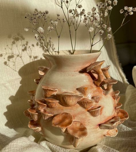 Diy, Pottery, Ceramic Pottery, Pottery Art, Wheel Thrown Ceramics, Pottery Crafts, Clay Pottery, Ceramic Pot, Hand Built Pottery