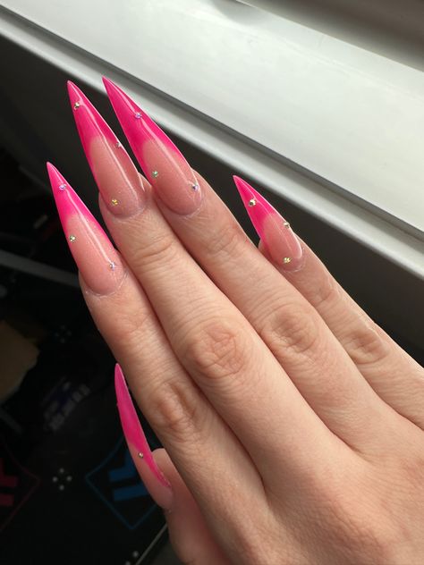 Square Nails With Stiletto Pinky, Square Acrylic Nails, Pink Stiletto Nails, Acrylic Nails Stiletto, Gold Stiletto Nails, Stiletto Nail Designs, Stilleto Nails Designs, Stiletto Nails Designs, Long Stiletto Nails