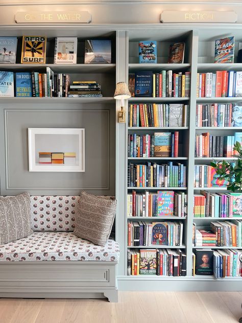 Home Libraries, Home, Home Décor, Decoration, Reading, Studio, Beacon Hill, Cozy Home Library, Library Room