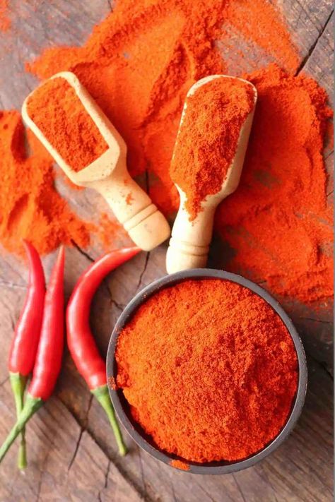 Gochugaru – Everything You Need To Know - Chili Pepper Madness Chilli Powder, Korean Chili Powder, Kimchi Soup Recipe, Chili Pepper, Hot Spices, Chili Powder, Chili Flakes, Chili, Red Chili