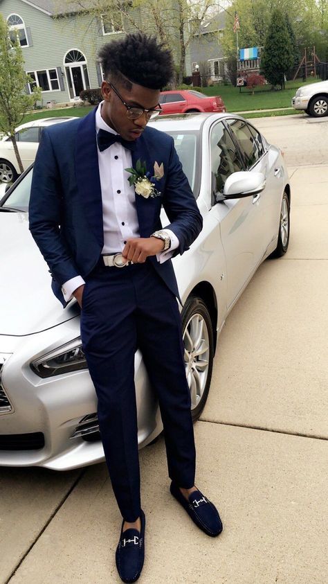 Thank you for tagging us in your photos! We will be reposting them as soon as you tag us 🖤 #BaryamesTux Prom Tuxedo, Best Prom Suits For Men, Prom Suits For Men, Prom For Guys, Groom Suit, Best Wedding Suits For Men, Wedding Suits Men, Good Prom Suits