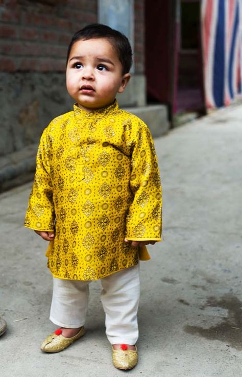 Indian children are my favorite things! Incredible India, India, Indian Outfits, Dressing, Outfits, Indian, Indian Baby, Indian Children, Indian Boy