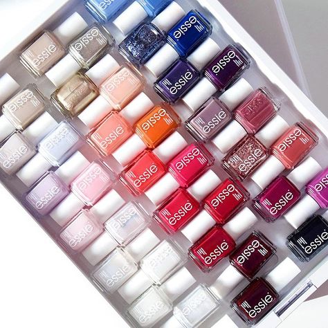 essie organization at its finest. Make Up Collection, Perfume, Essie, Essie Nail Polish, Nail Polish Collection, Nail Polish Colors, Luxury Makeup, Makeup Items, Makeup Collection