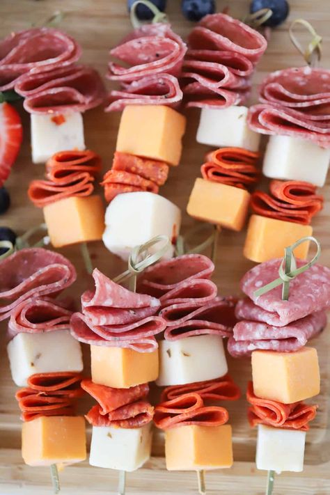 Party Appetisers, Parties, Dessert, Appetizer Display, Appetizer Party, Appetizers For Party, Mini Party Appetizers, Party Food Appetizers, Party Appetizers