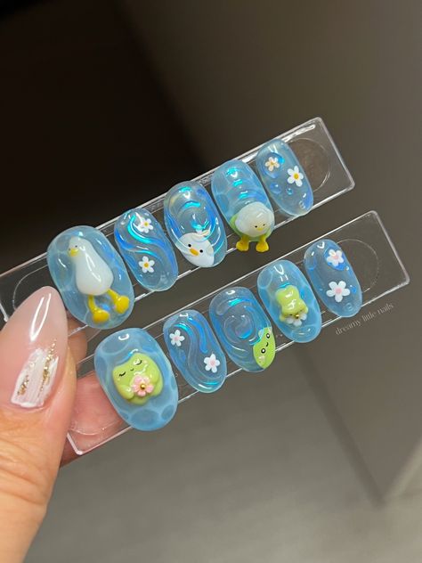 Duck and frog pond nails with 3D chrome water effects #frognails #ducknails #chromenails #summernails #summernailinspo Summer Nail Art, Cute Nails, Cute Acrylic Nails, Cute Nail Art, Really Cute Nails, Nail Summer, Nail Inspo, Soft Nails, Nail Set