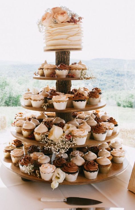 Wedding Cupcakes, Cupcakes, Wedding Cake Toppers, Rustic Cupcake Stands, Rustic Cupcakes, Wood Cupcake Stand, Wedding Cake Rustic, Wedding Donuts, Rustic Wedding Decor