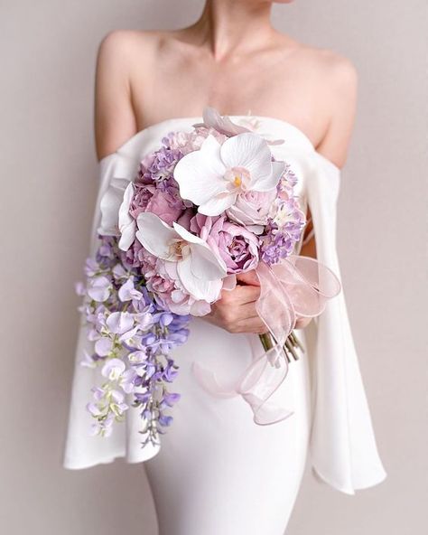 Floral Wedding, Hochzeit, Robe, Floral Trends, Bouquet, Hoa, Unique Bouquet, Hand Bouquet Wedding, Flora On