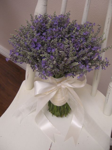 Floral, Lavender Bouquet, Lavender Wedding Flowers, Lavender Wedding, Flower Bouquet Wedding, Lavender Wedding Bouquet, Cheap Bouquet, Lavender Bridal Bouquet, Spring Wedding Flowers