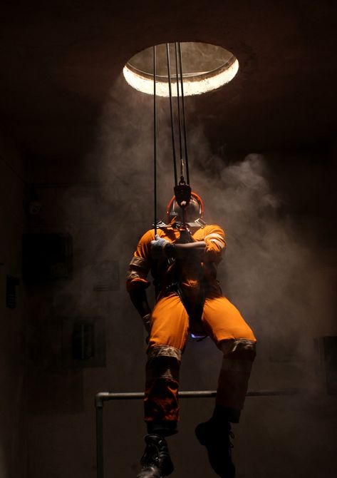 Industrial, Health And Safety, Industrial Health And Safety, Safety At Work, Safety Training, Industrial Safety, Construction Safety, Confined Space, Safety