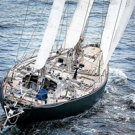 7 of the Most Beautiful Sailboats of all Time, Only for your Eyes Sailing Yachts, Art, Sailboat Yacht, Sail Boats, Sailboat Design, Sailboat Art, Sea, Boat Design, Boat