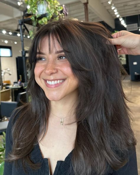 @saraapermenter was made for these wispy bangs 🤎🤎🤎 #bangs #hair #dfwhairstylist #wispybangs | Instagram Wispy Bangs, Whispy Baby Bangs, Wispy Bangs Round Face, Wispy Bangs Round Face Long Hair, Whispy Front Bangs Long Hair, Bangs For Round Face, Round Face Bangs, Layers And Bangs