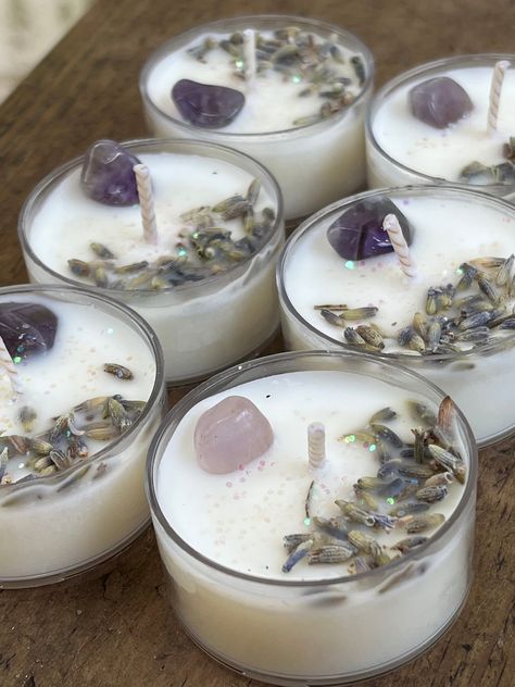 Diy, Scented Candles, Candle Smell, Lavender Aromatherapy, Lavender Candles Diy, Herbal Candles, Sandalwood Candles, Amethyst Candle, Lavender Candle