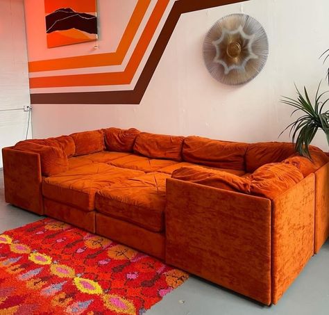 Vintage 70's Neon Orange Sectional Couch. Main couch is a rectangular "C" shape with moveable ottomans. The ottomans are placed in the "C" shape to make a giant couch Home, Retro Couch, 70s Couch, 70s House Decor, Retro Sofa, Multipurpose Furniture, 70s Furniture, Vintage Couches, Vintage Room Ideas 70s