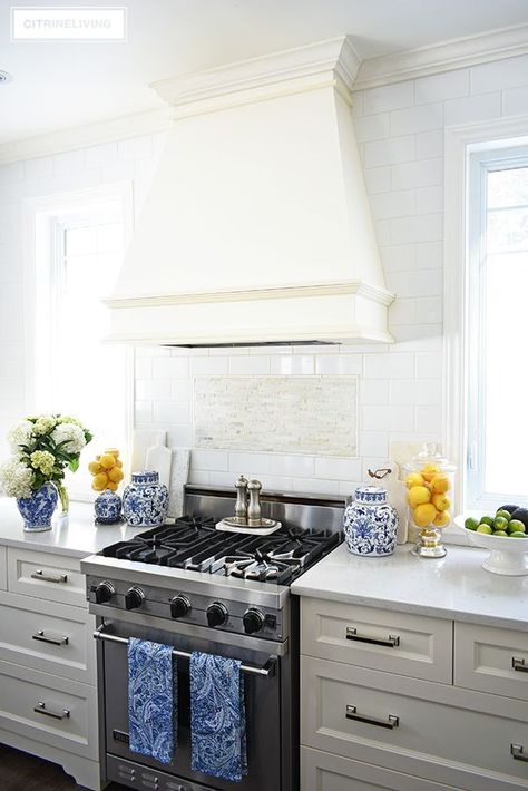 Decorating your home for the Spring is all about accessorizing with bright and vibrant colors. Incorporating fresh fruit such as lemons or limes into your kitchen decor will instantly brighten the space. #kitchen #decor #ideas #home #homedecor #whitekitchen Kitchen Interior, Home Kitchens, Kitchen Decor, Home Decor Kitchen, Kitchen Inspirations, Yellow Kitchen, Yellow Kitchen Decor, Modern Kitchen, Blue Kitchens