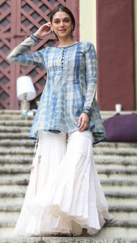 Trousers, Suits, Garara Dress Simple, Designer Dresses Indian, Stylish Dress Designs, Pakistani Casual Wear Simple, Casual Wear Dress Pakistani, Sharara Designs Simple, Kurti Designs Party Wear