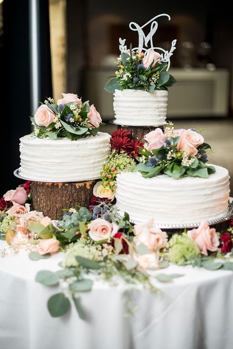 Wedding Cakes, Wedding Cake Rustic, Rustic Wedding Cake, Wedding Cake Display, Wedding Cakes With Flowers, Small Wedding Cakes, Wedding Cake Table, Beautiful Wedding Cakes, Wedding Cake Inspiration