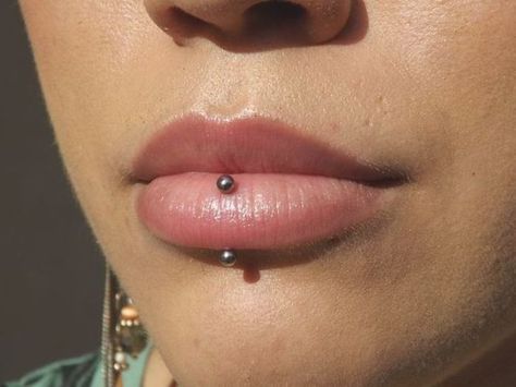 I very much want this piercingVertical lebretlebret Piercing Vertical Ear Piercings, Piercing, Septum Piercing, Labret Piercing, Vertical Labret Piercing, Labret Jewelry, Piercing Jewelry, Nose Piercing, Body Jewelry Piercing