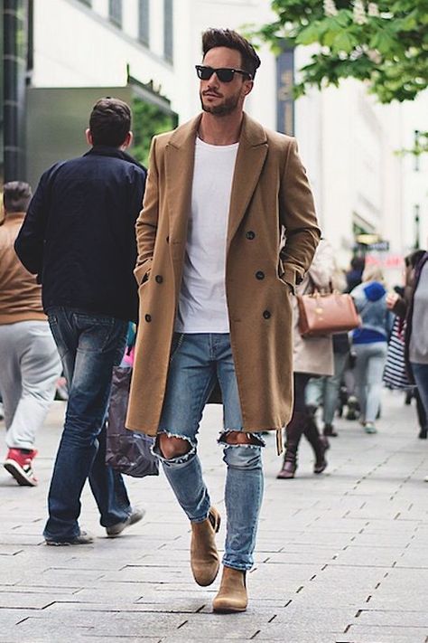 Men Long Coat Styles- 30 Best Outfits To Wear Long Down Coat Street Styles, Men's Fashion, Stylish Men, Fashion Models, Men Casual, Casual, Gentleman, Menswear, Men Street