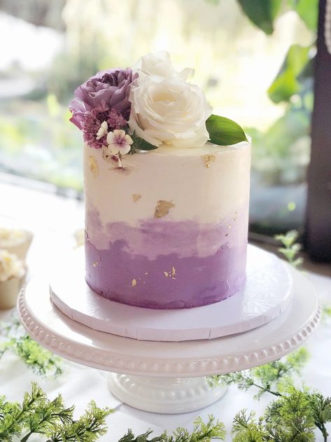 Pastel, Wedding Cakes, Wedding Cake Designs, Cake, Purple Wedding Cakes, Simple Wedding Cake, Wedding Cake Rustic, Bridal Shower Cakes