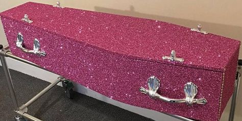 The Glitter Coffin Company﻿, based in the United Kingdom, is here to make your final goodbye super extra. The glitter coffins can be shipped worldwide, so this is an actual thing you can blow your money on at the end of your life. Pink, Glitter, Ideas, Pink Coffin, Coffin, Red Roses, Rose, Lollipop, Grunge Aesthetic