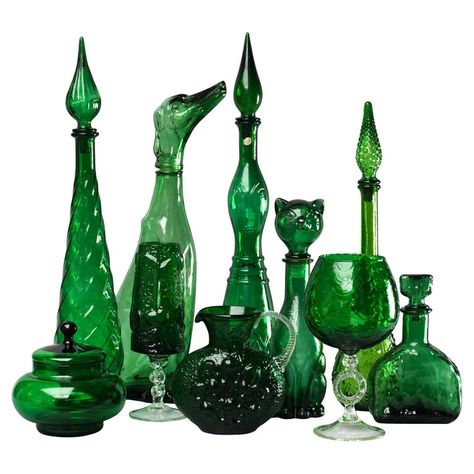 Inspiration, Decoration, Metal, Art, Vintage Glassware, Antique Glassware, Antique Glass Bottles, Glass Bottles, Glass Bottle