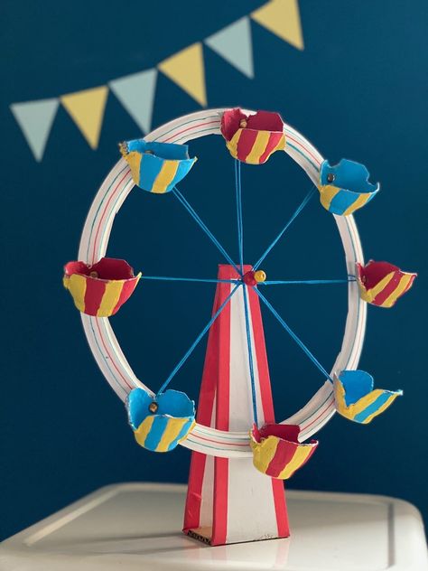 DIY Ferris Wheel Craft • Amusement Park Crafts Crafts, Diy For Kids, Upcycling, Wheel Crafts, Wheel Craft, Crafts For Kids, Wheel Art Projects, Projects For Kids, Arts And Crafts For Kids