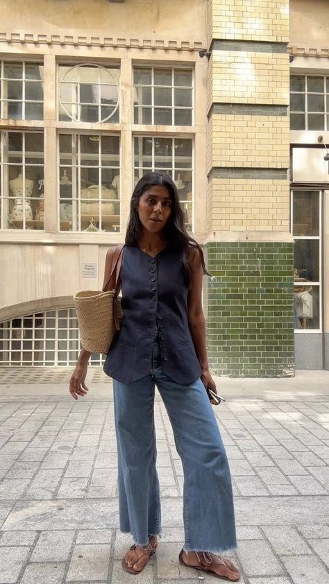 The Best Linen Vests Everyone is *Still* Wearing | Who What Wear UK Casual, Summer Work Outfits, Spring Outfits, Outfits, Linen Pants Outfit, Summer Office Outfits, Spring Summer Outfits, Work Outfit, Spring Summer Fashion