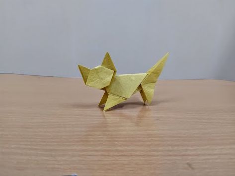 Crafts, Origami, Easy Origami For Kids, Easy Origami Animals, How To Make Origami, Easy Origami Tutorial, Origami Toys, Origami Cat Instructions, Paper Cat Craft