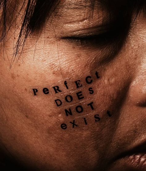 This Photographer Takes Beautiful Portraits Of People With Acne – Design You Trust Feminism, Quotes, Inspiration, People, Im Not Perfect, Activism, Positivity, Perfectionism, Discrimination