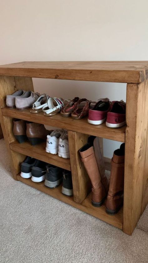 Woodworking Projects, Organisation, Wardrobes, Boot Rack, Rustic Shoe Rack, Cool Woodworking Projects, Wood Shelves, Boot Storage, Rustic Farmhouse