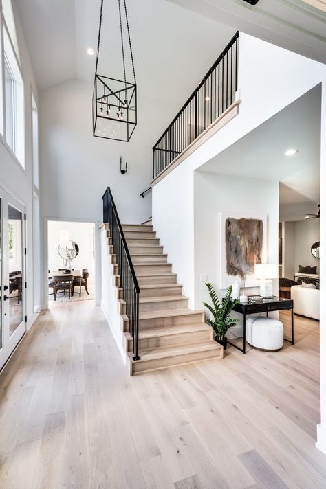 Gorgeous entryway for a transitional modern home Home Décor, Foyer With Stairs Entryway, Modern Transitional Home Exterior, Transitional Modern Home, Transitional Modern Exterior, Transitional Entryway Decor, Modern Farmhouse Entryway, Transitional Modern Farmhouse, Modern Transitional Home
