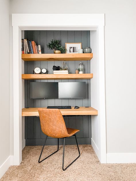Turn that extra closet into a usable workspace and now you have a cloffice! Click here for 20 Closet Office Design Ideas. #thecraftyblogstalker #cloffice #workspace #desk Home Office, Ikea, Home Office Closet, Closet Office, Built In Desk, Home Office Space, Desk Nook, Home Office Setup, Office Nook
