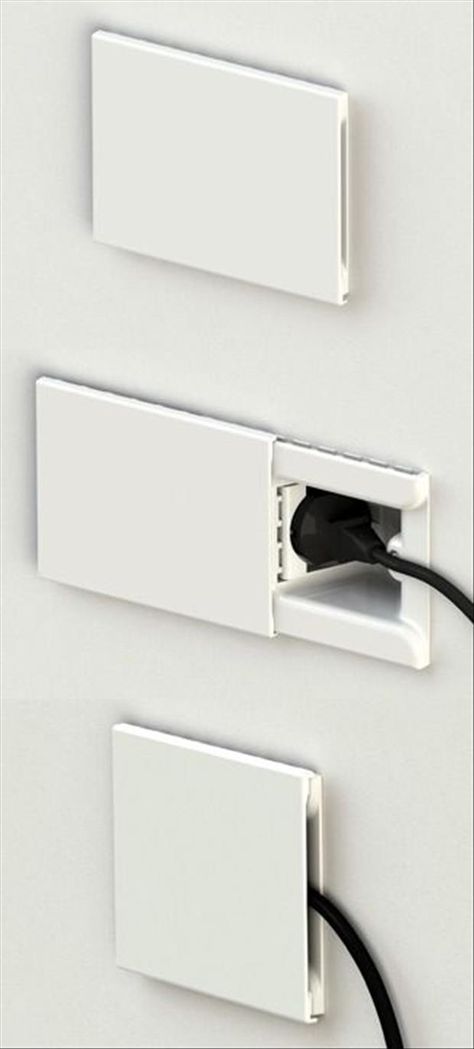 Recessed outlets with a cover to ensure that cord is as flush to the wall as possible. LOVE this! Arredamento, Arquitetura, Tipi, Muri, Electrical Outlets, Case, Power Outlet, Tv Wall, Wall Outlets