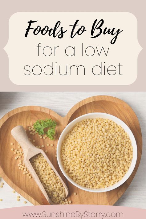 When someone I know found out she needed to lower her sodium, it was either through food or medication. I was so excited to hear when she selected food! In support of a low sodium diet, I helped research foods that have relatively little to no sodium. Follow the link for a list of low sodium diet approved foods. #lowsodium #healingthroughfood Low Sodium Lunch, Low Sodium Breakfast, Low Sodium Recipes Heart, Low Sodium Dinner, Low Sodium Snacks, Heart Healthy Recipes Low Sodium, Low Salt Recipes, Perfect Health Diet, Low Fat Diet Plan