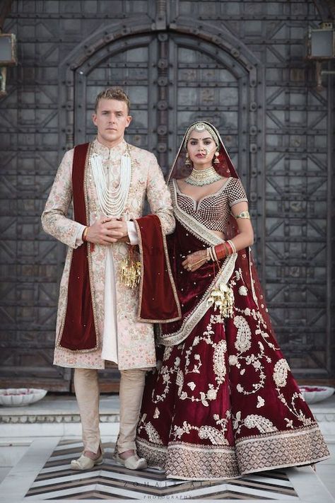 Brides, Popular, Mehndi, Bollywood Stars, Bollywood, Desi Wedding, Indian Groom Wear, Indian Bride, Indian Bride And Groom