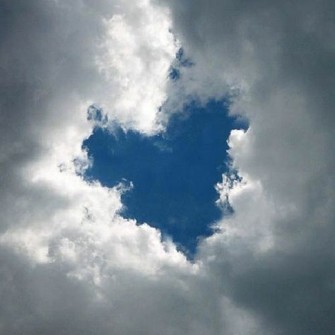 A piece of my heart will always be in the sky. Sky, Nature, Angeles, Beautiful, Photo, Fotografia, Scenery, Ilustrasi, I Love Heart