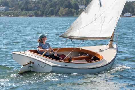 14' Catboat | Arey's Pond Boat Yard Dinghy, Small Sailboats, Wood Boat Plans, Small Boats, Boat Building, Sail Boats, Boat Stuff, Boat Plans, Sailing Dinghy
