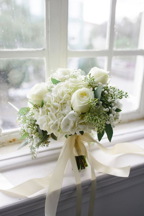 Hydrangea Bouquet Wedding, Hydrangea Bridal Bouquet, White Hydrangea Wedding, Hydrangeas Wedding, Flower Bouquet Wedding, White Roses Wedding, White Bouquet, White Rose Bouquet, Wedding Flower Arrangements