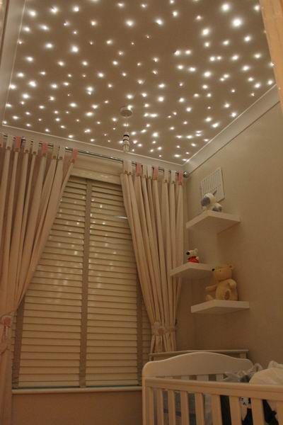 Star ceiling with fiber optics. This would be so gorgeous in the baby's nursery! Child's Room, Home, Gardening, Home Décor, Kids Room, Kids Bedroom, Nursery Lighting, Home Diy, Girls Bedroom