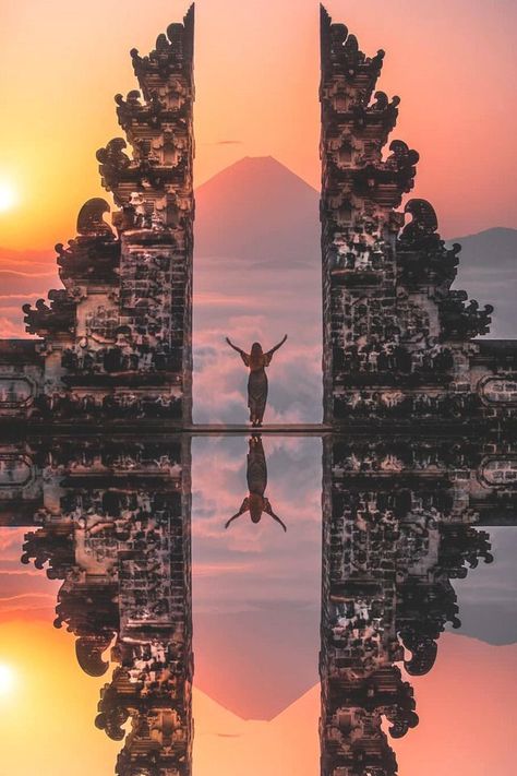 The two sides represent the Balinese concept of duality and the importance of maintaining a balance between dark and light forces. Indonesia, Destinations, Ubud, Asia Travel, Bali Travel, Bali Indonesia, Villa, Bali Travel Guide, Places To Go