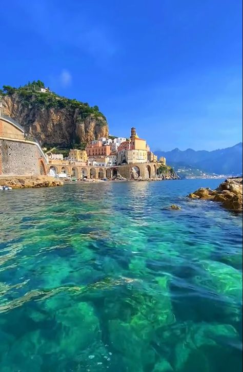 Amalfi Coast Places, Amalfi, Summer, Amalfi Coast, Italy Aesthetic, Sorrento Italy Aesthetic, Beautiful Places, Beautiful Beaches, Dream Vacations